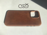 Handmade Vintage Cowhide Leather iPhone Case for iPhone 16/ iPhone 15/ iPhone 14/ iPhone 13, Custom Engraving Leather iPhone Case
