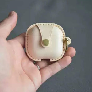 Handmade Premium Original Cowhide Leather Earphone Case for AirPods Pro/ Pro 2/ AirPods 3/ 4, Leather AirPods Case One-piece with Buckle