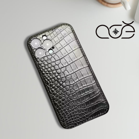 Alligator Leather iPhone Case: Handmade Vegetable Tanned Cover, iPhone 17 Pro/ iPhone 16 Pro/15 Pro/14 Pro/13 Pro